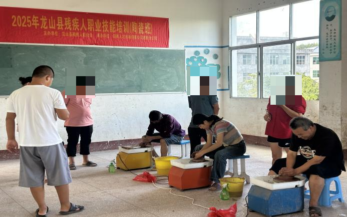 1765848773839722.png 640 (4).png